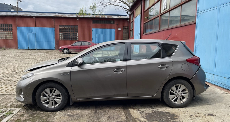 Toyota Auris cena 25900 przebieg: 177443, rok produkcji 2014 z Piaseczno małe 46